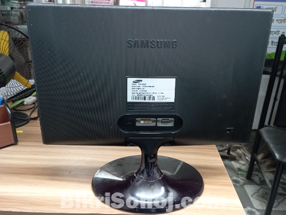 Samsung 19 inch monitor